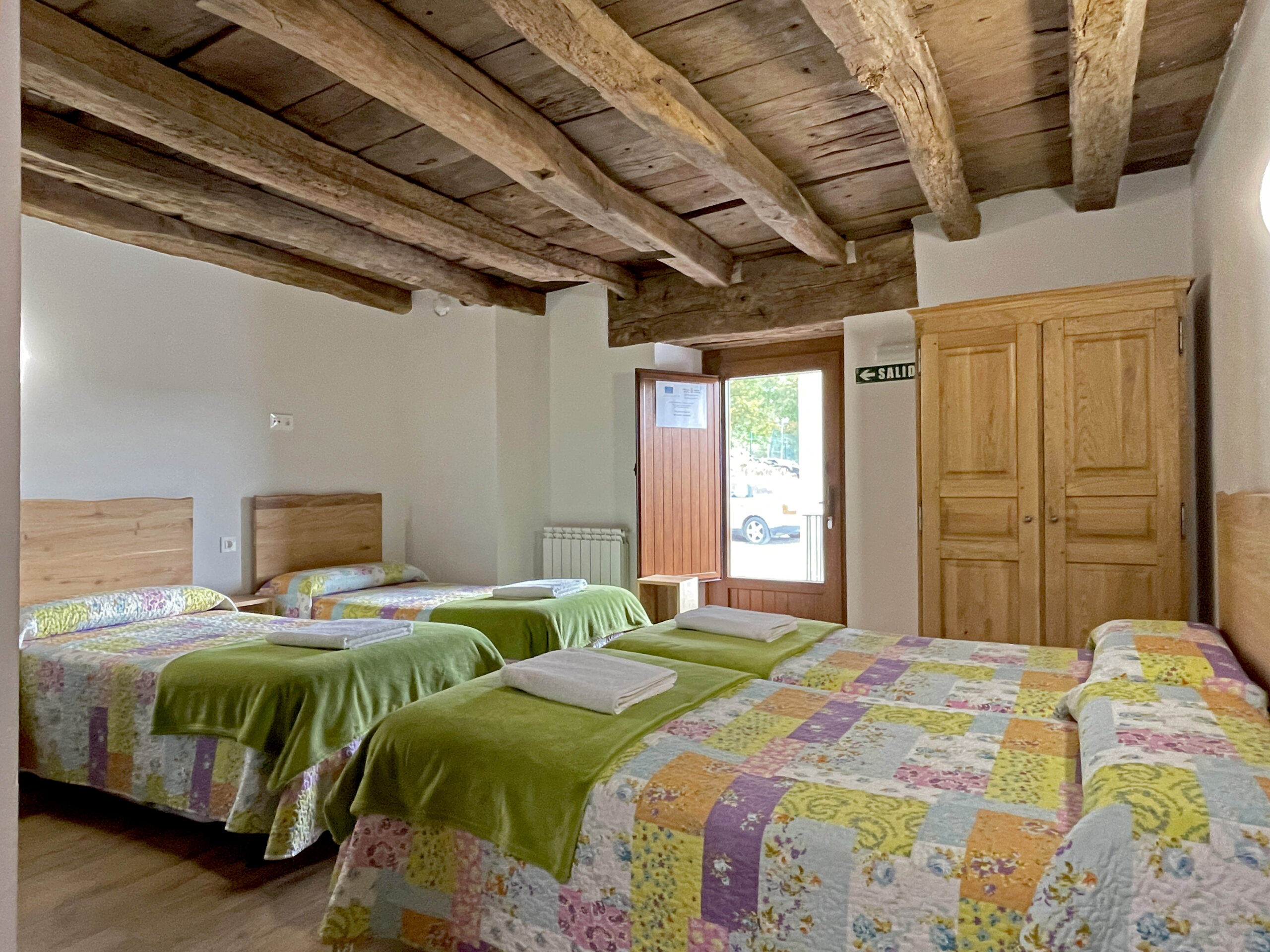  interior de la casa rural para grupos Palacio de Aralar en Oskotz, Navarra