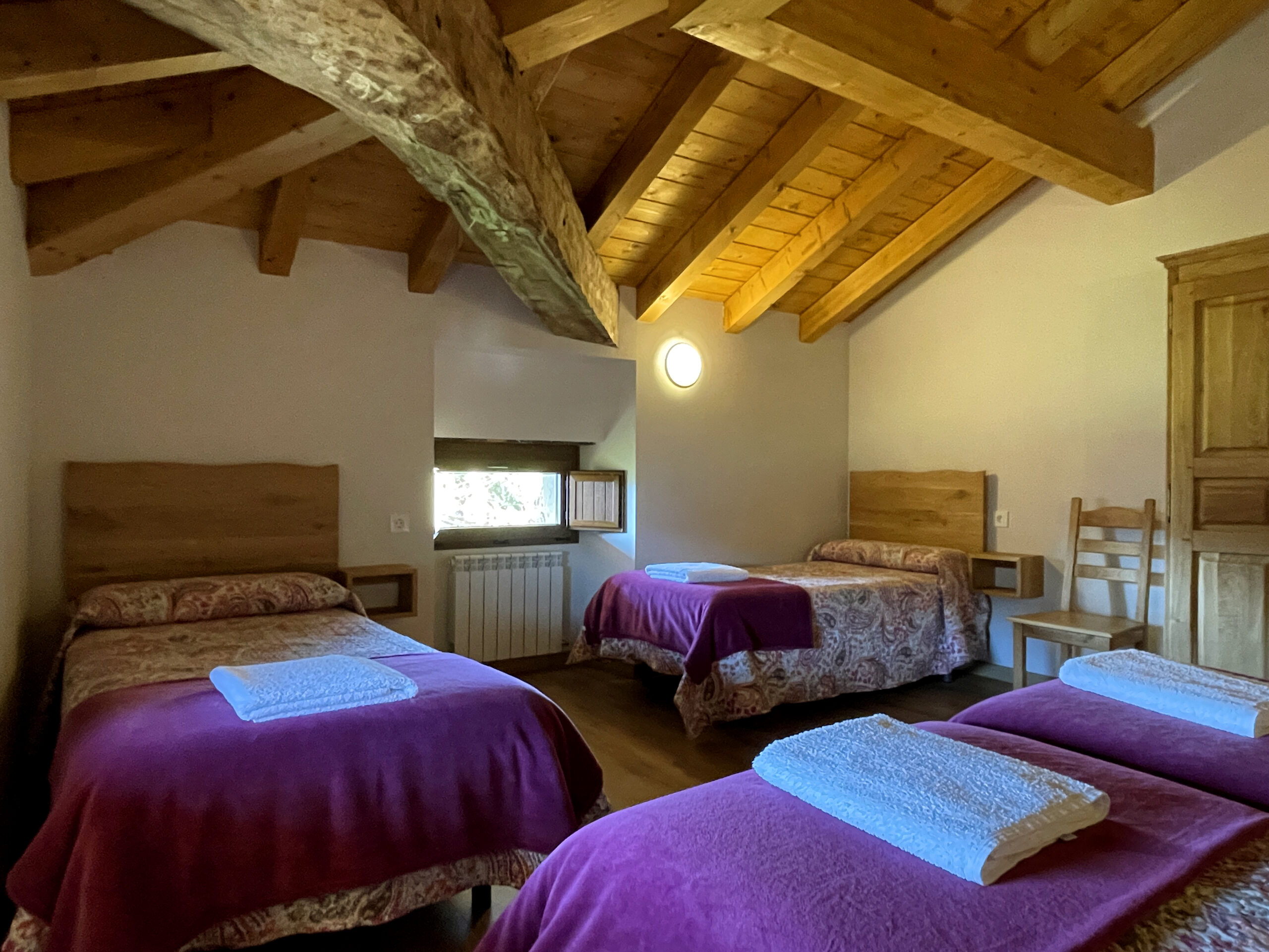  interiores de Palacio de Aralar en Oskotz, Navarra