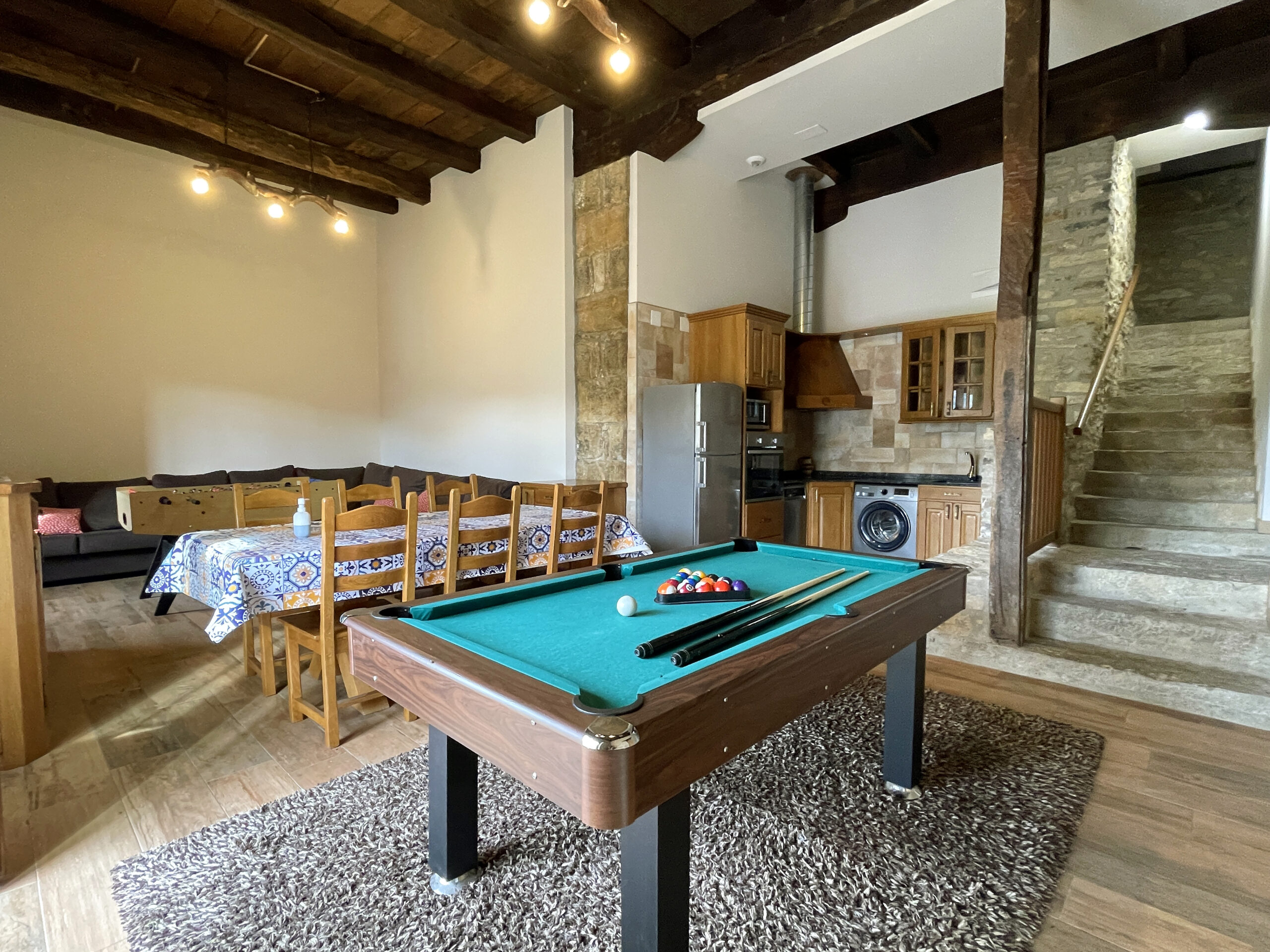  interior de la casa rural para grupos Palacio de Aralar en Oskotz, Navarra