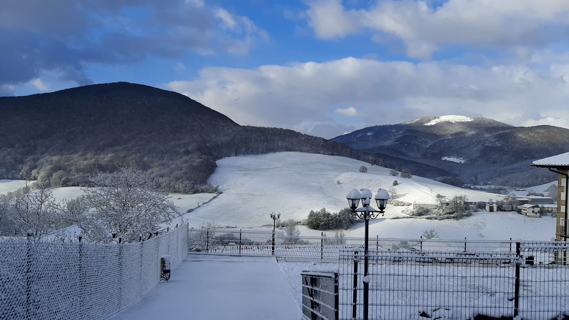 Nieve en la casa rural Palacio de Aralar